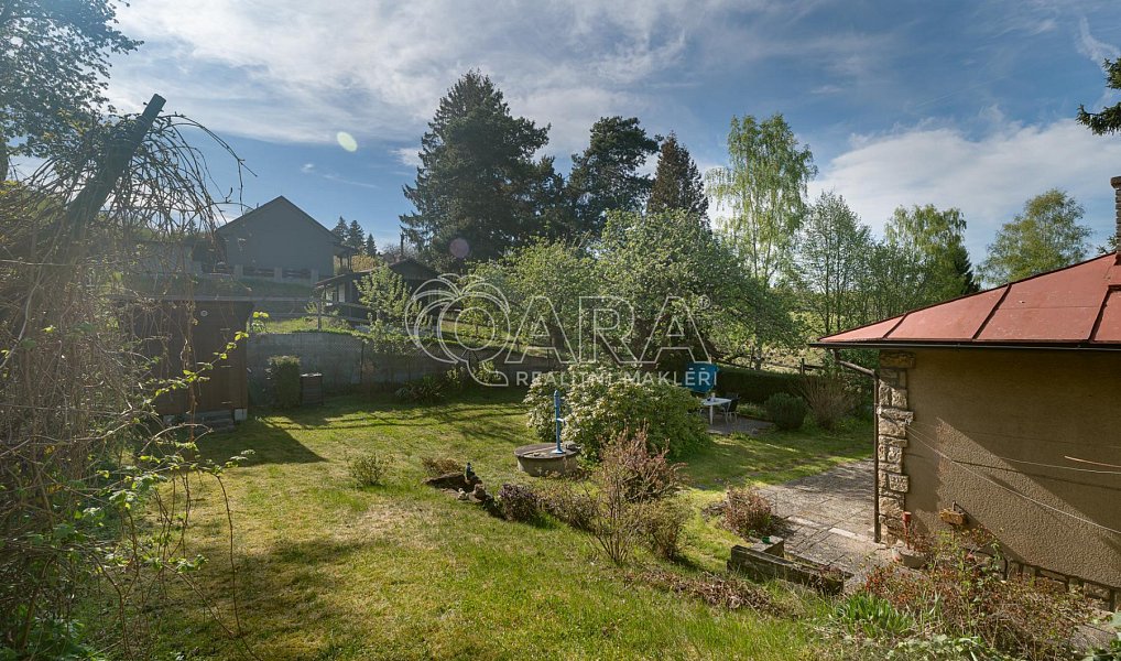 Prodej chaty/chalupy 622 m² s pozemkem 622 m², Kamenice – náhled fotky 9