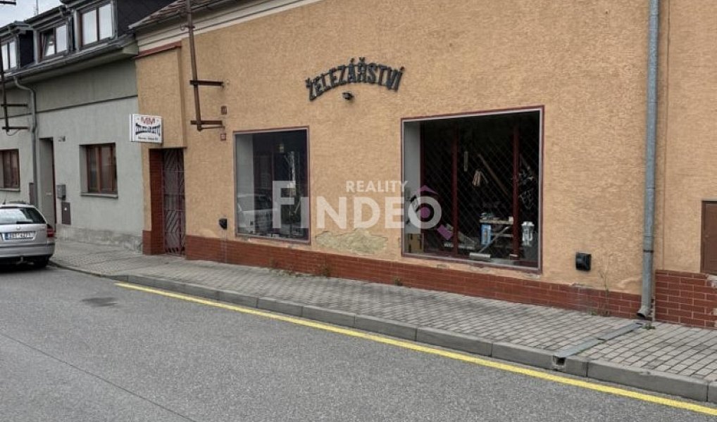 Pronájem obchodních prostor 137 m², Beroun – náhled fotky 5