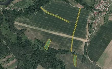 Prodej pole 33 894 m², Bečice, okres Tábor