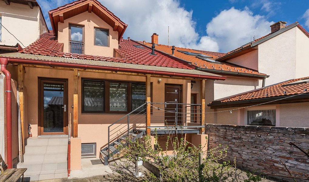 Prodej domu 133 m² s pozemkem 166 m², Poděbrady – náhled fotky 2