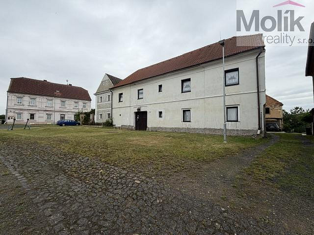 Prodej domu 782 m² s pozemkem 782 m²