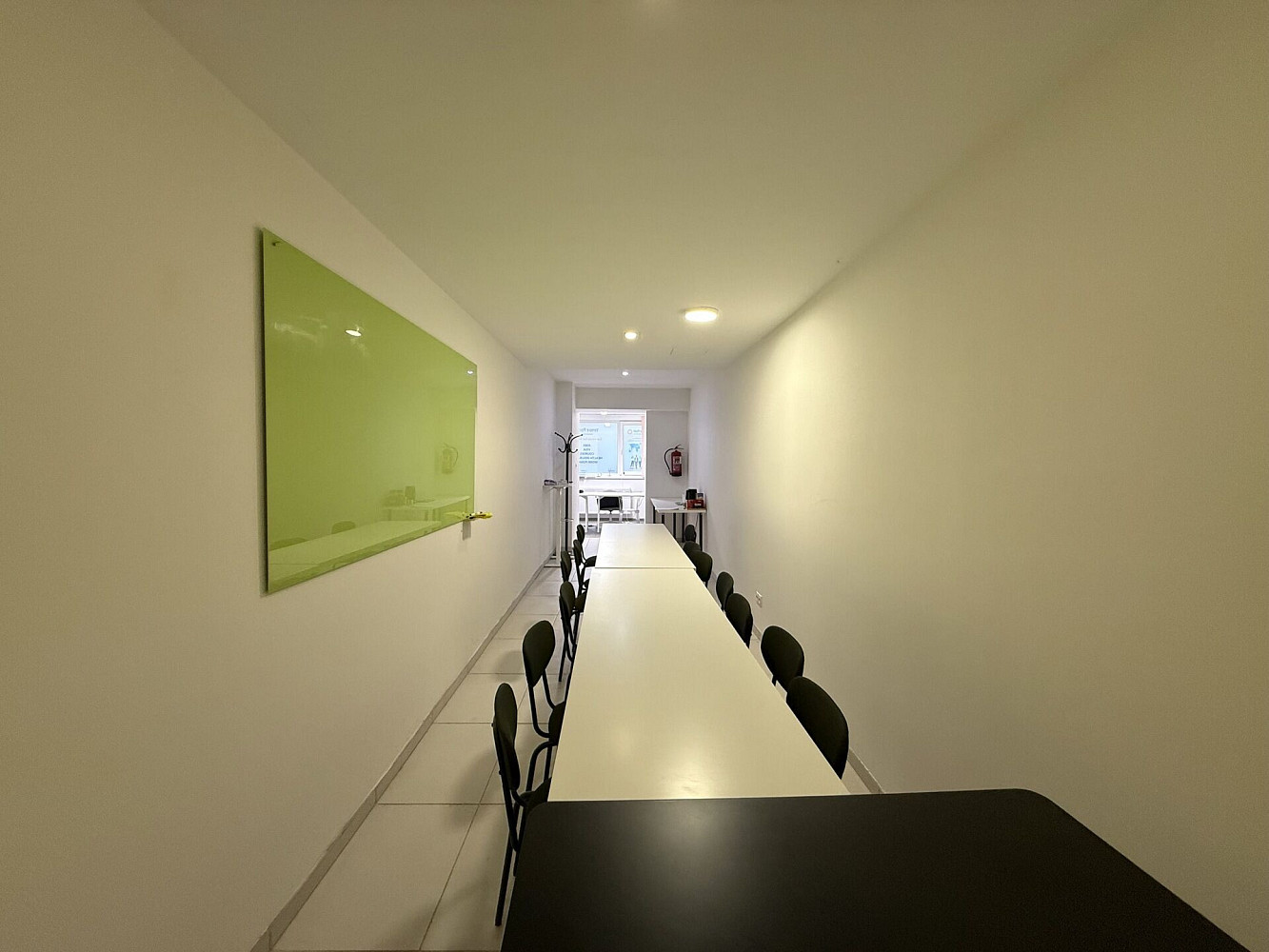Pronájem obchodních prostor 56 m² – fotografie 5