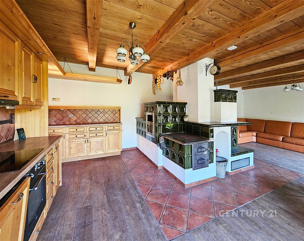 Prodej domu 131 m² s pozemkem 49 321 m² — photo 2