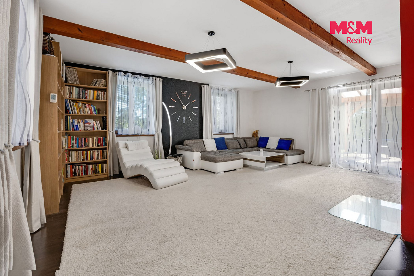 Prodej domu 210 m² s pozemkem 1 040 m² – fotografie 3