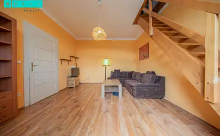 Pronájem bytu 3+1 90 m², Polská, Olomouc