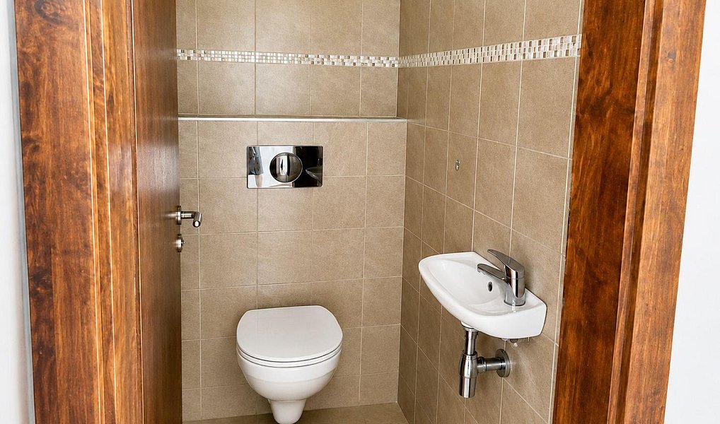 Pronájem bytu 3+kk 130 m², Praha – náhled fotky 9