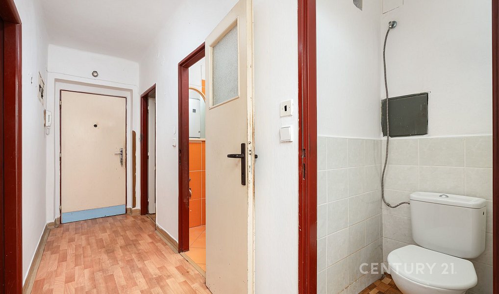 Prodej bytu 3+1 90 m², Sedlčany – náhled fotky 16