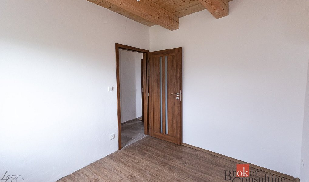 Prodej domu 71 m² s pozemkem 874 m², Třemešné – náhled fotky 11