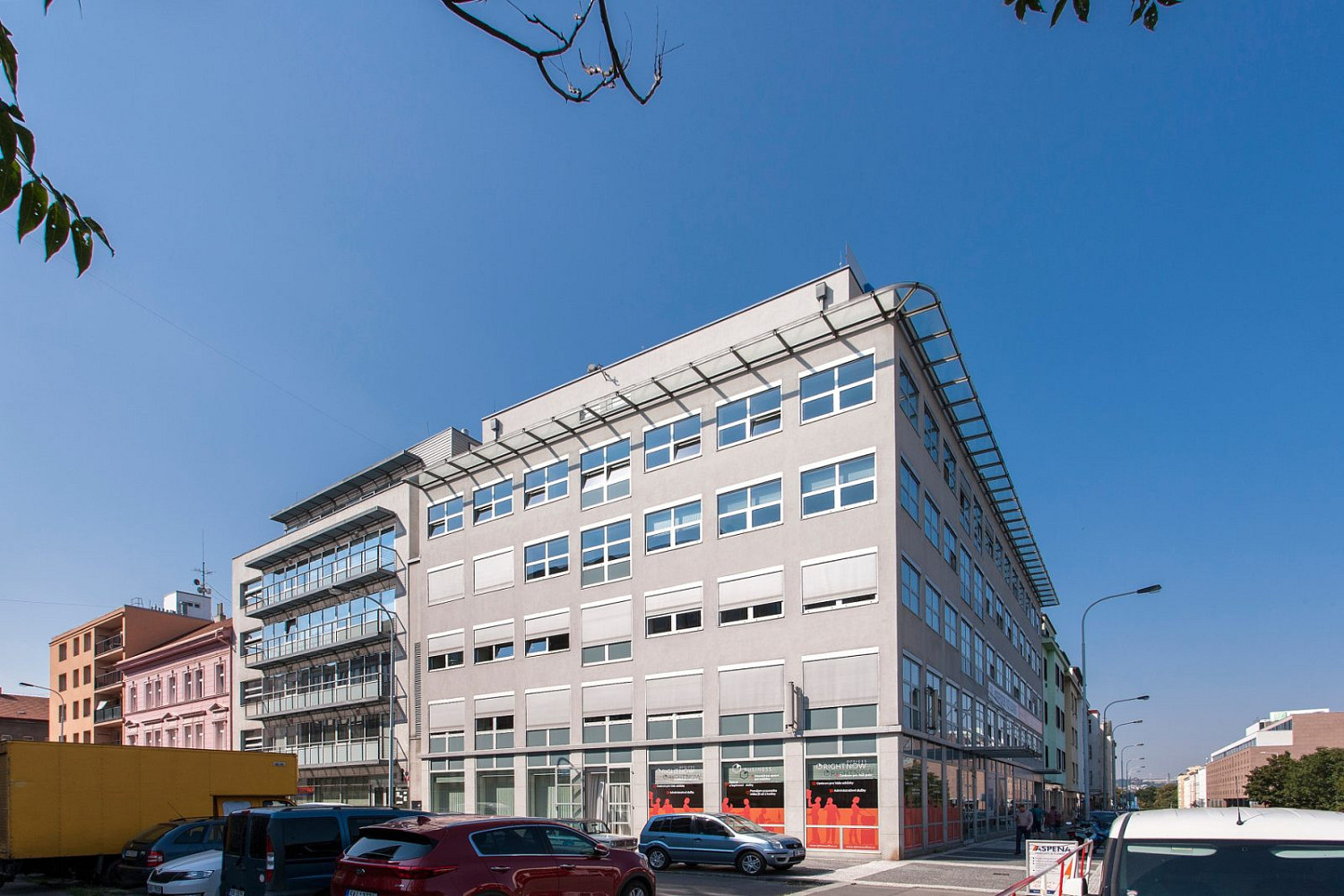 Pronájem kanceláře 150 m²