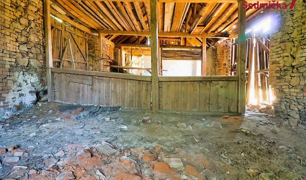 Prodej domu 110 m² s pozemkem 2 460 m², Šlapanov – náhled fotky 33