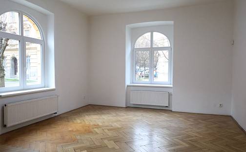 Pronájem pokoje 154 m², Jana Uhra, Brno - Veveří
