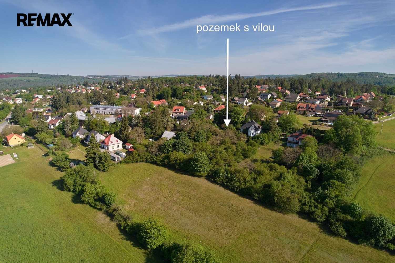 Prodej stavebního pozemku 3 780 m² – fotografie 2