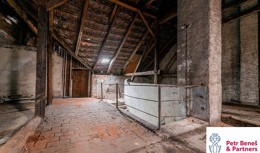 Prodej obchodních prostor 622 m², Rakovník – náhled fotky 32