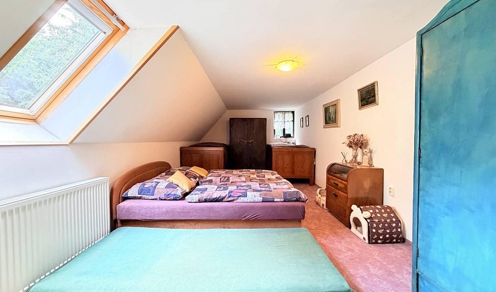Prodej domu 200 m² s pozemkem 1 124 m², Klíny – náhled fotky 18