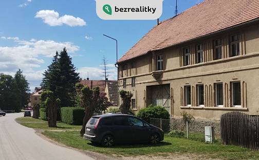 Prodej domu 279 m² s pozemkem 2 100 m², Hořesedly, okres Rakovník