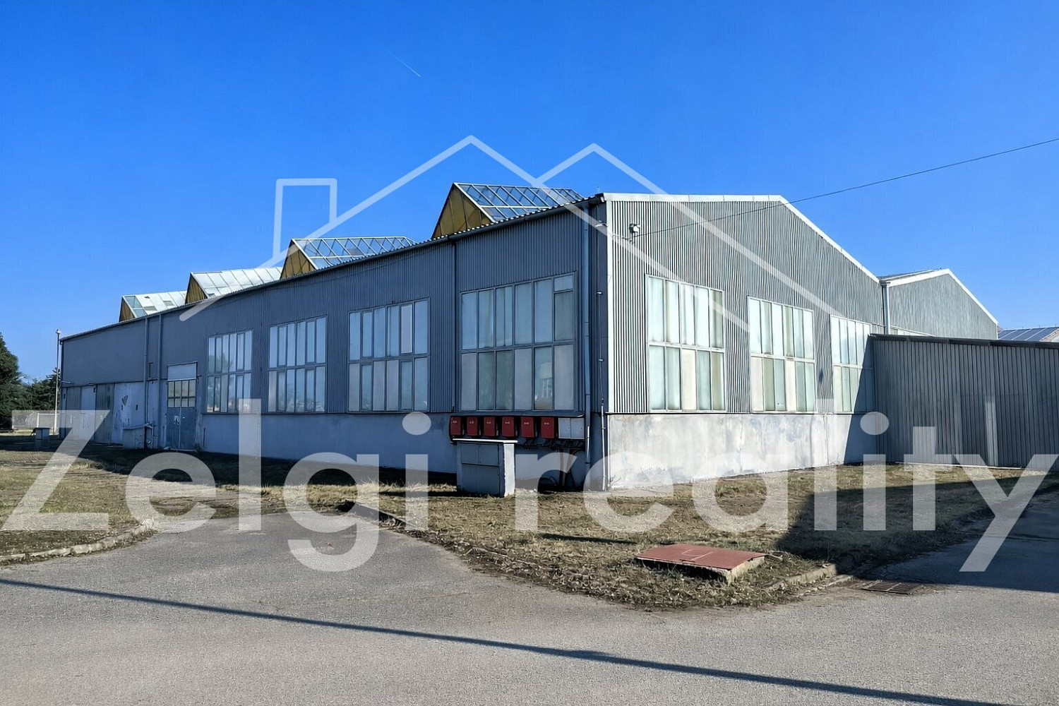 Pronájem skladovacích prostor 1 705 m² – fotografie 4