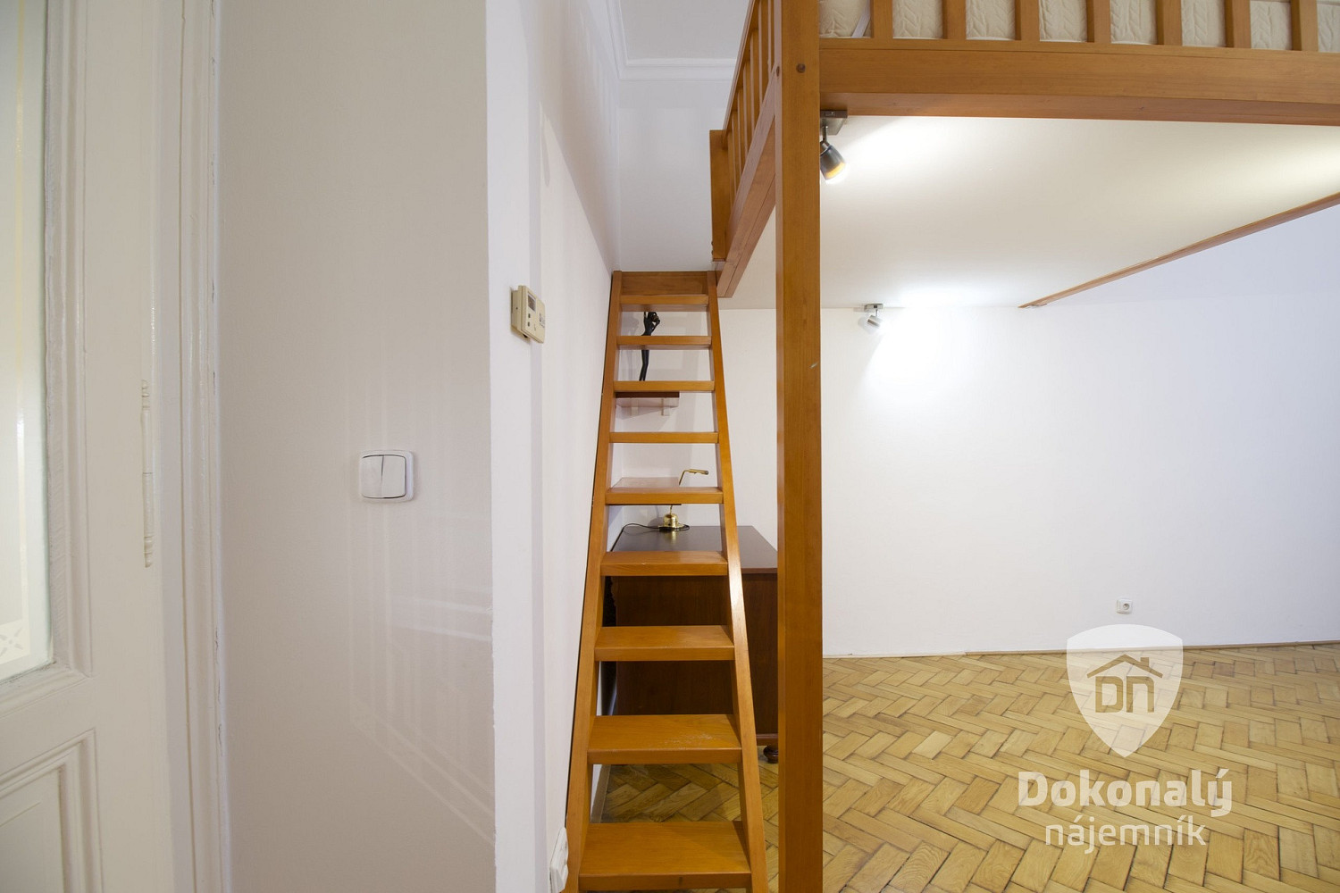 Pronájem bytu 2+1 50 m² – pohled 5