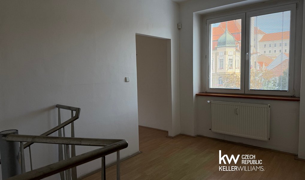 Pronájem obchodních prostor 82 m², Bílina – náhled fotky 6