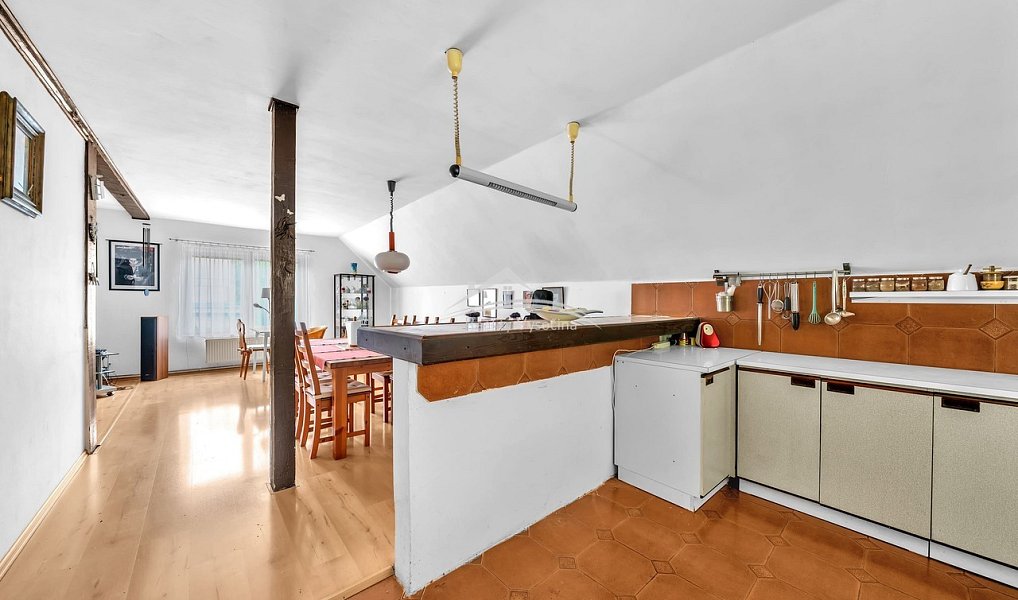 Prodej domu 330 m² s pozemkem 719 m², Praha – náhled fotky 4