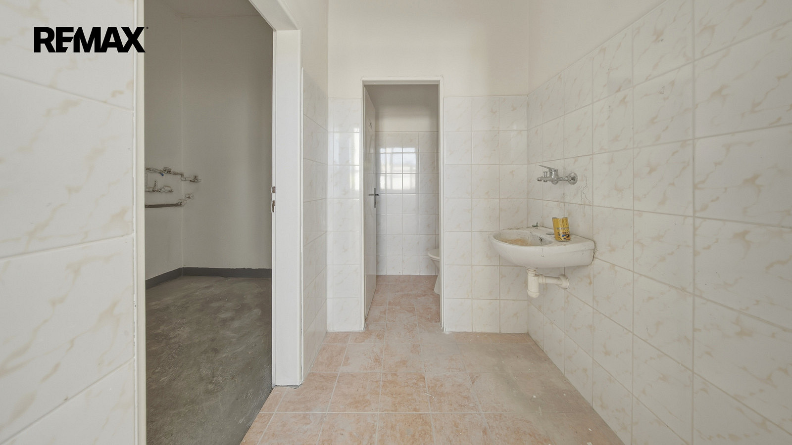 Pronájem obchodních prostor 100 m² — photo 5