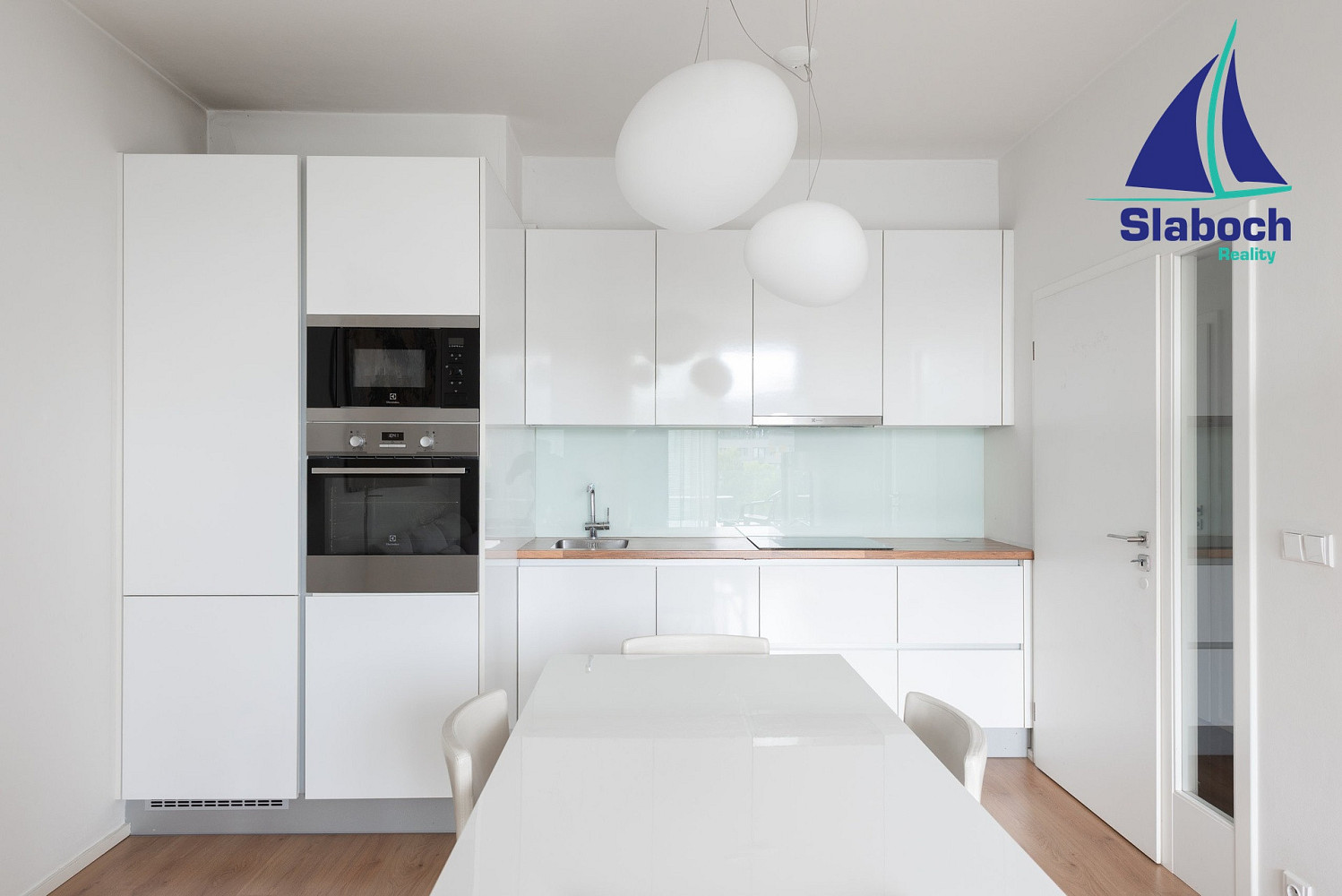Prodej bytu 3+kk 68 m² – fotografie 2