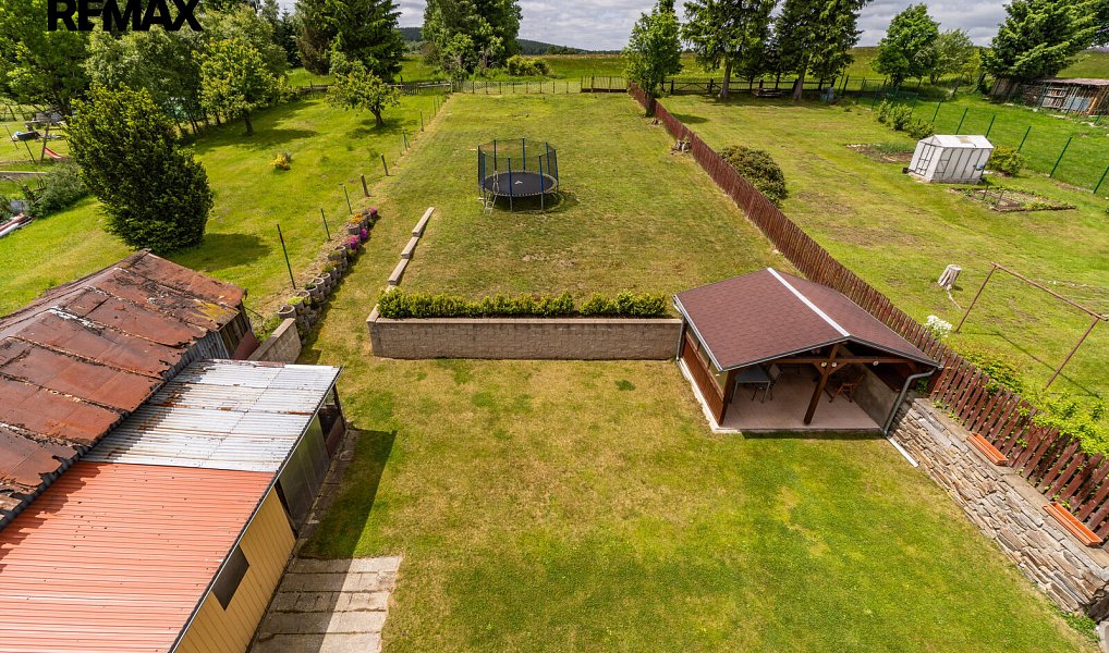 Prodej domu 328 m² s pozemkem 758 m², Vejprty – náhled fotky 54