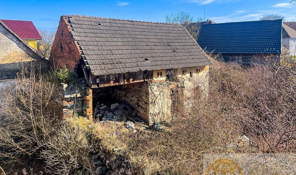 Prodej domu 220 m² s pozemkem 497 m², Chraštice – náhled fotky 20