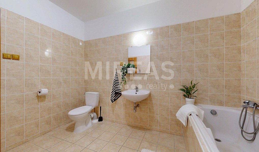 Prodej bytu 2+kk 69 m², Milovice – náhled fotky 18