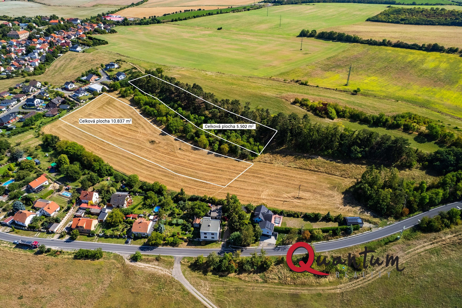 Prodej stavebního pozemku 16 339 m²