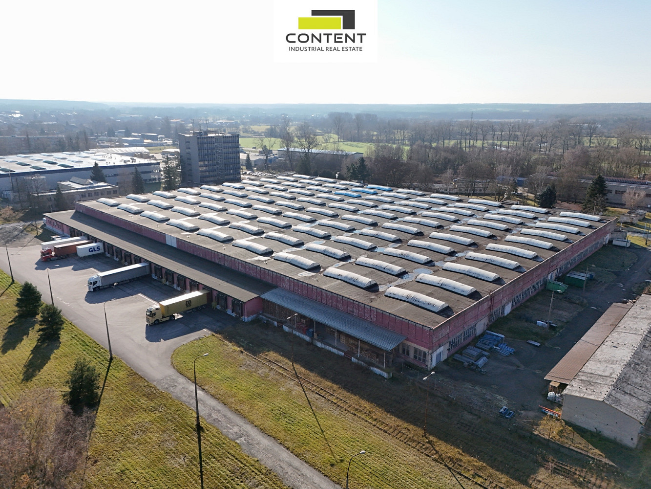 Pronájem skladovacích prostor 22 300 m²