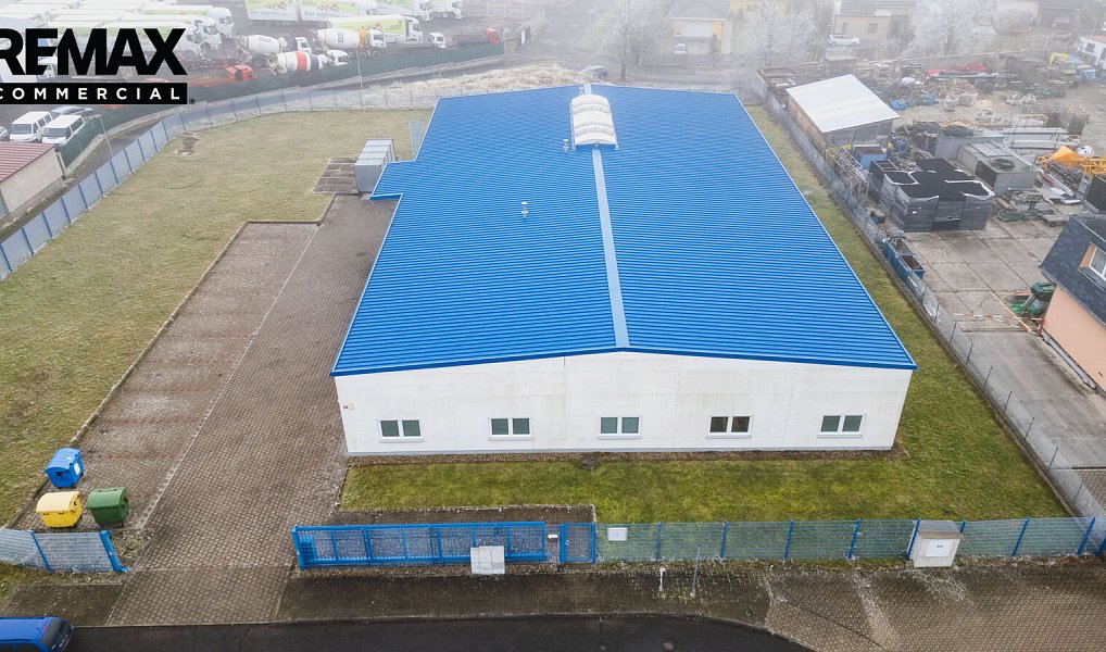 Prodej výrobních prostor 930 m², Kadaň – náhled fotky 4