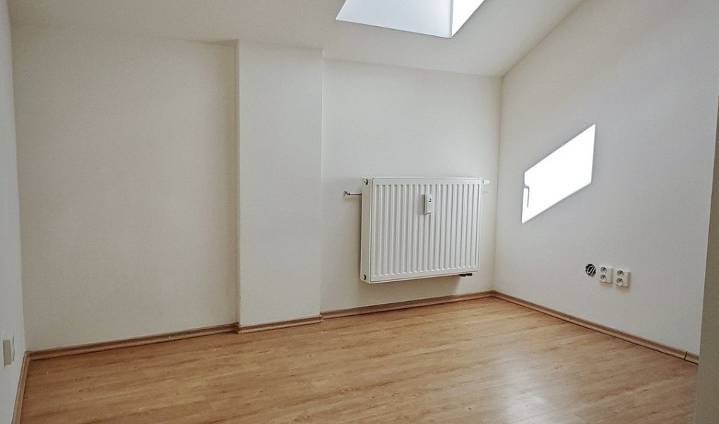 Pronájem bytu 1+kk 17 m², Brno – náhled fotky 15