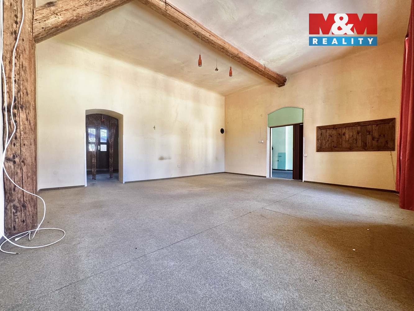 Prodej domu 757 m² s pozemkem 643 m²