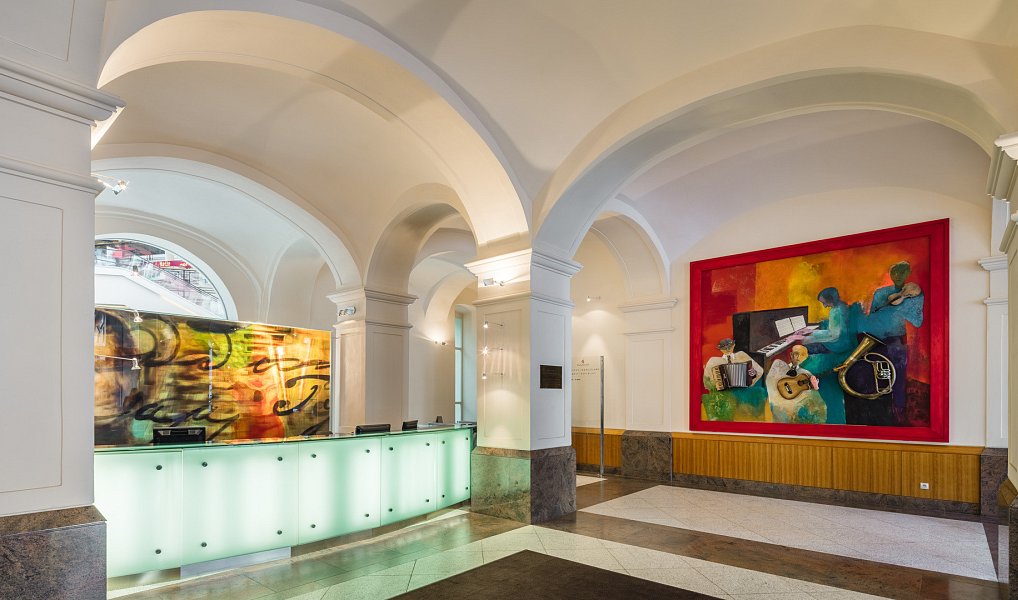 Pronájem kanceláře 2 375 m², Praha – náhled fotky 4