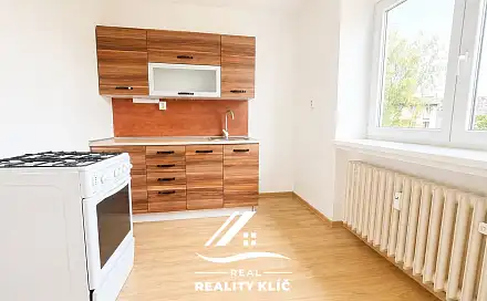 Pronájem bytu 1+1 37 m², Severní, Hlučín, okres Opava