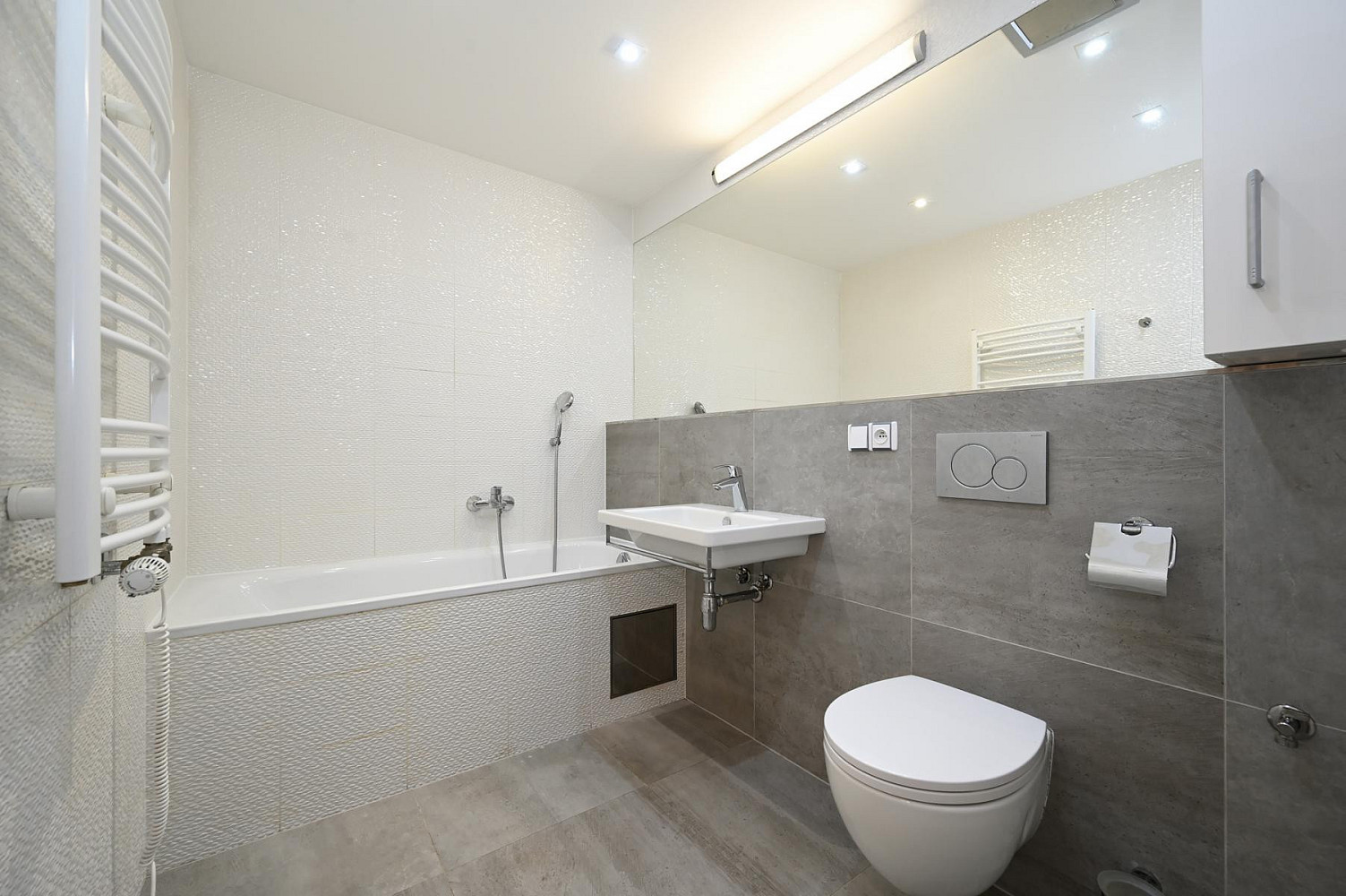 Pronájem bytu 2+kk 56 m² — photo 3