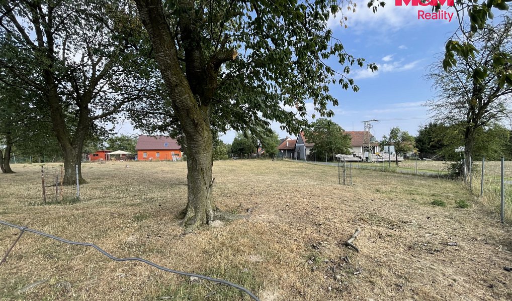 Pronájem zahrady 1 645 m², Uhlířské Janovice – náhled fotky 4