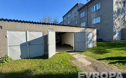 Prodej garáže 17m2, Brožíkova, Plzeň, Plzeň