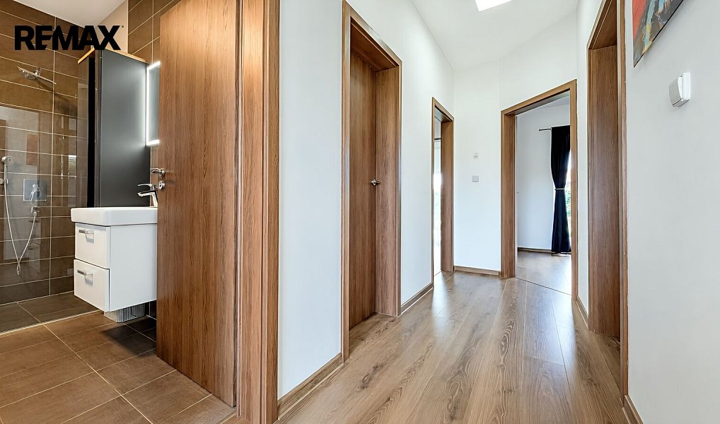 Prodej domu 92 m² s pozemkem 787 m², Tuhaň – náhled fotky 19