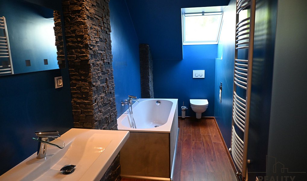 Prodej domu 250 m² s pozemkem 320 m², Pardubice – náhled fotky 10