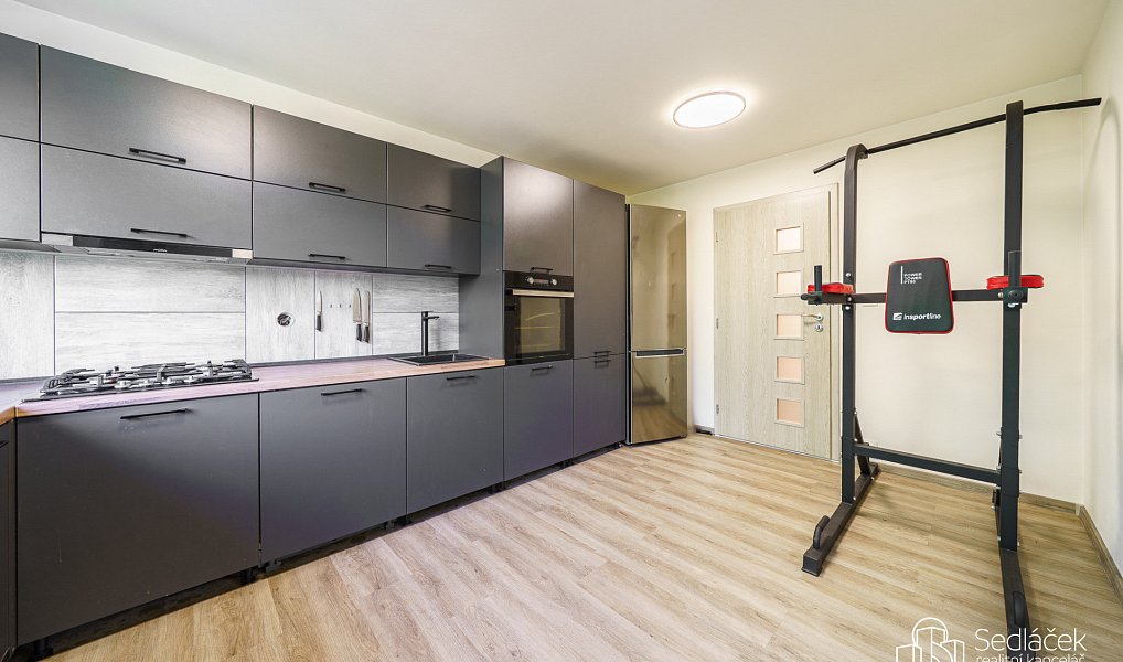 Prodej domu 150 m² s pozemkem 769 m², Kaceřov – náhled fotky 7