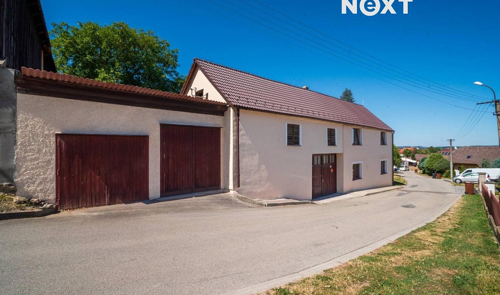 Prodej domu 204 m² s pozemkem 1 263 m², Olešnice – náhled fotky 2