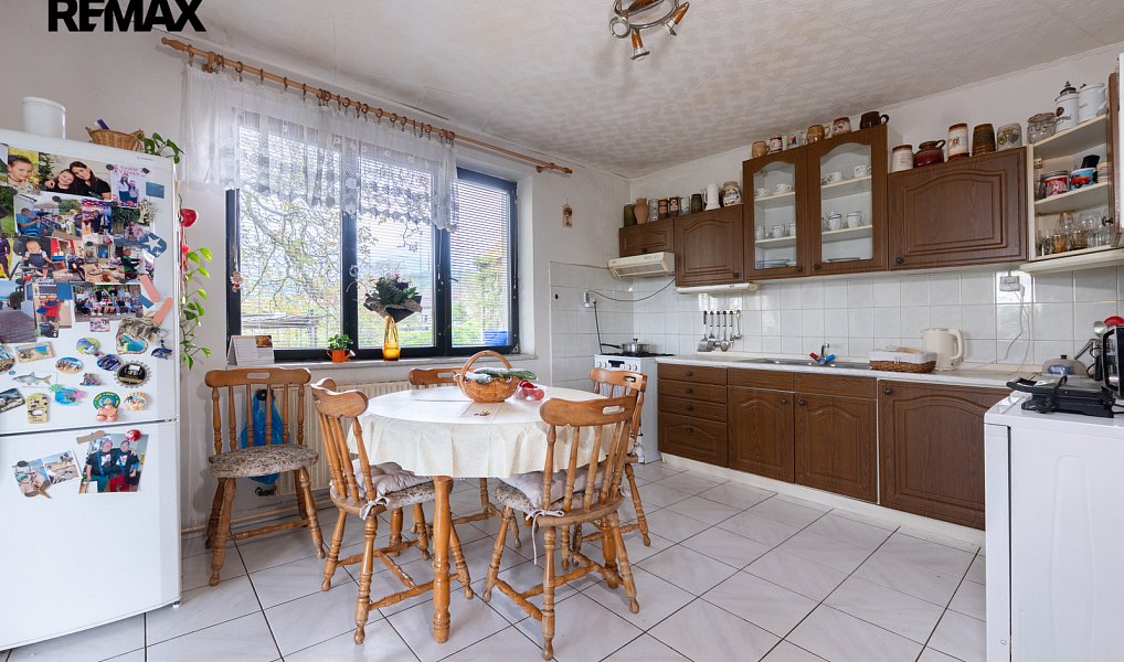 Prodej domu 225 m² s pozemkem 3 499 m², Litvínov – náhled fotky 21