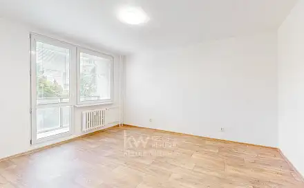 Pronájem bytu 1+1 30 m²
