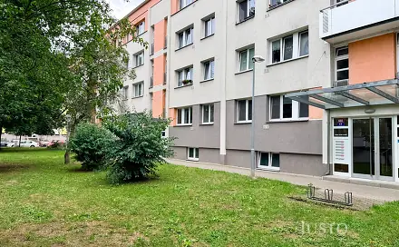 Pronájem pokoje 18 m², Markovická, Hradec Králové - Slezské Předměstí