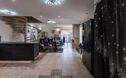 Prodej domu 240 m² s pozemkem 947 m², Lísa, Velvary, okres Kladno