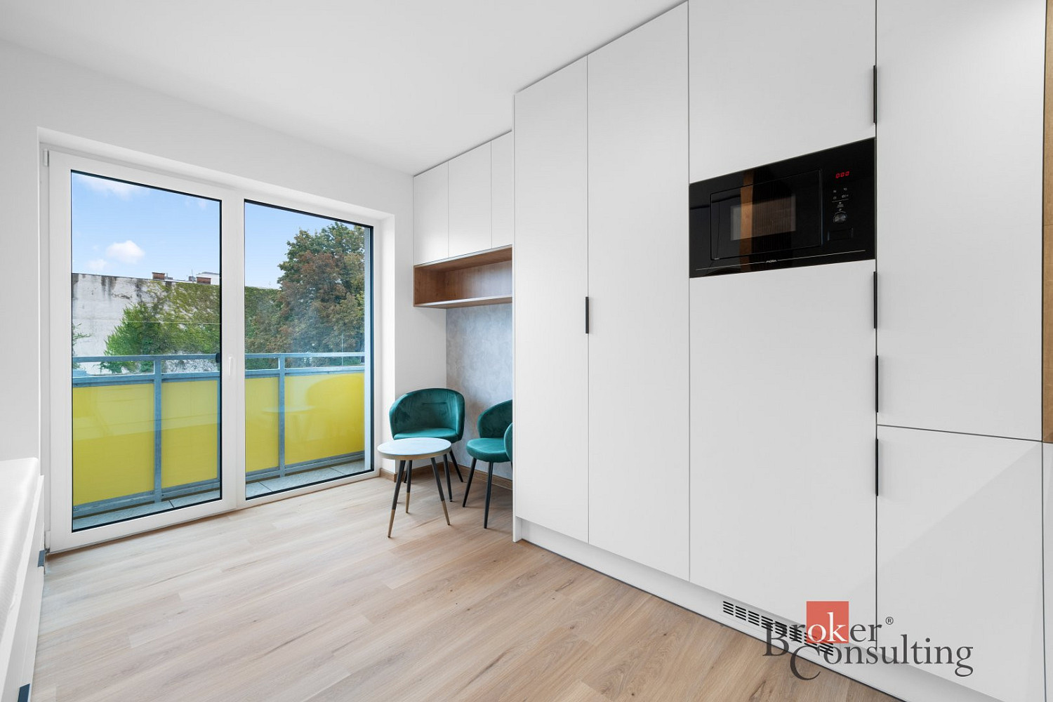 Pronájem bytu 1+kk 24 m² – fotografie 2
