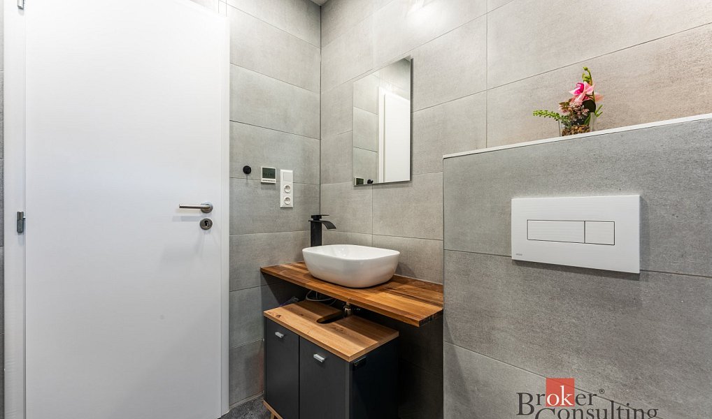 Prodej bytu 2+kk 37 m², Ostrava – náhled fotky 11