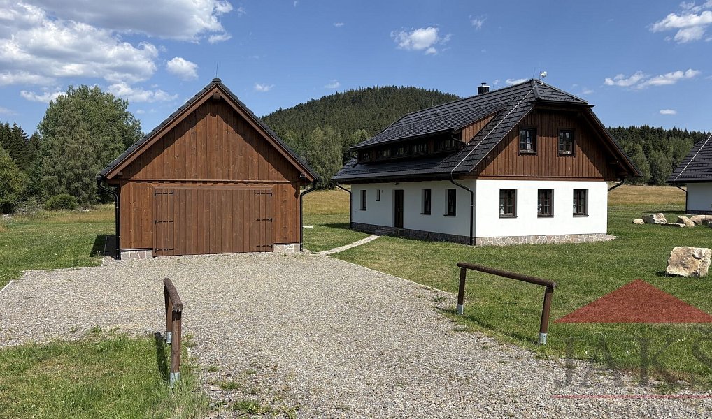 Prodej domu 187 m² s pozemkem 2 125 m², Srní – náhled fotky 23
