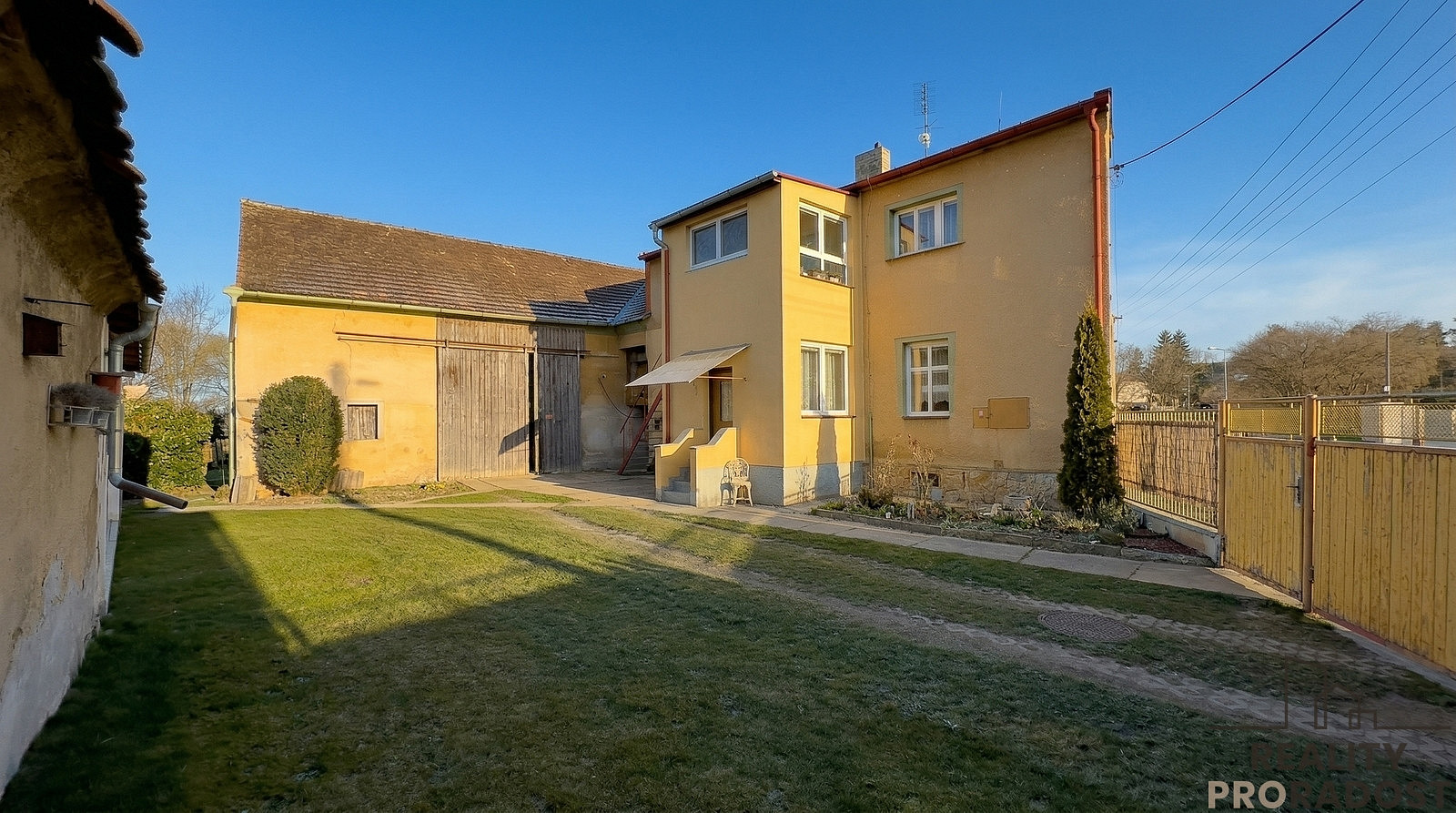 Prodej domu 200 m² s pozemkem 1 688 m² – fotografie 3